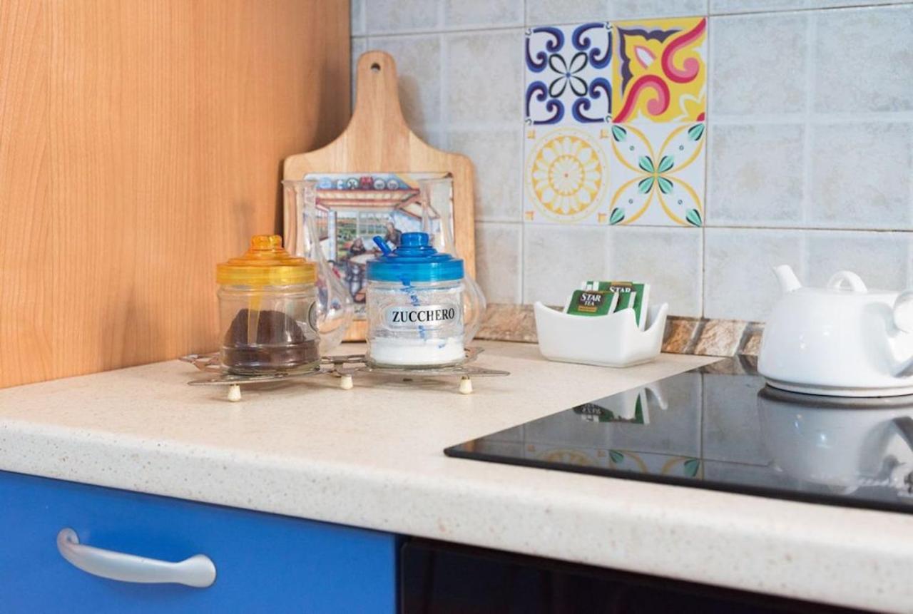 Bobbo House Ii, La Finestra Sugli Scavi Appartement Napels Buitenkant foto